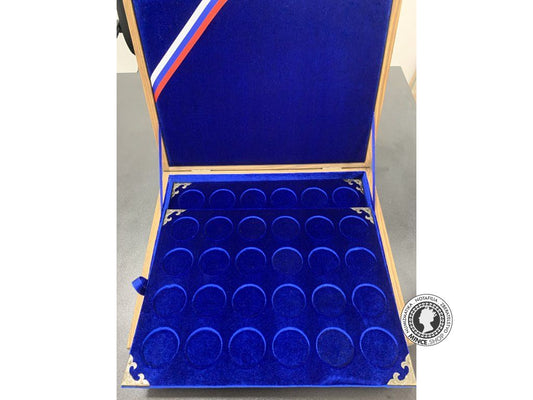 Luxusná drevená kazeta s dvoma plátami na Slovenské pamätné mince 10€