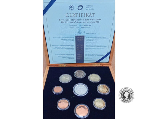 Sada Slovenské Euromince - Prvý súbor Slovenských Euromincí proof 2009 - drevená kazeta