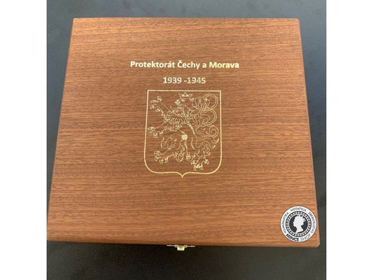 Drevená kazeta na mince Protektorát Čechy a Morava 1939-1945 aj s variantami